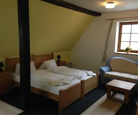 Rual Hotel *